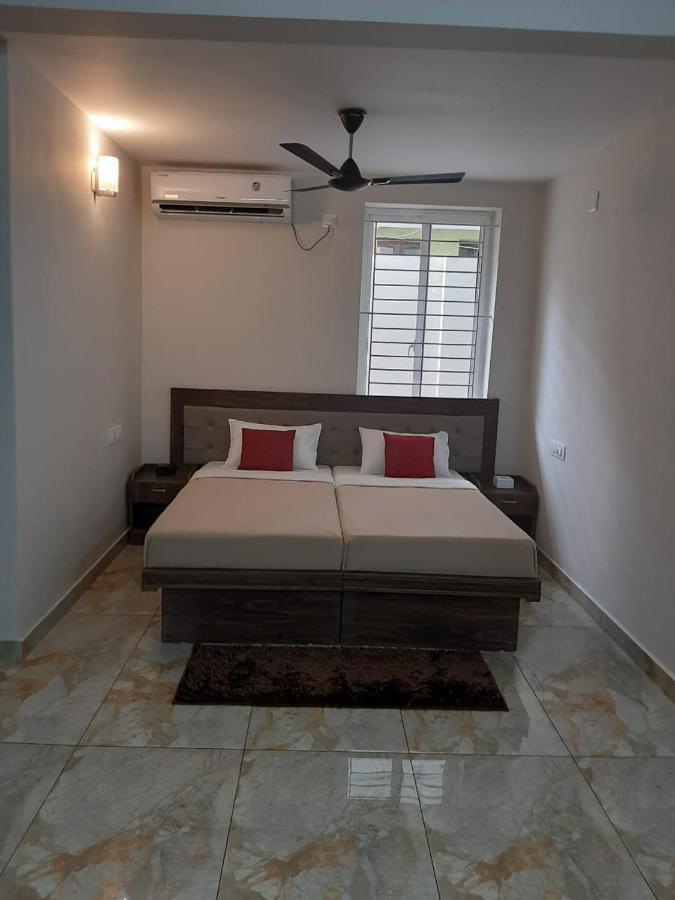 Oryx Homes Kochi Bagian luar foto