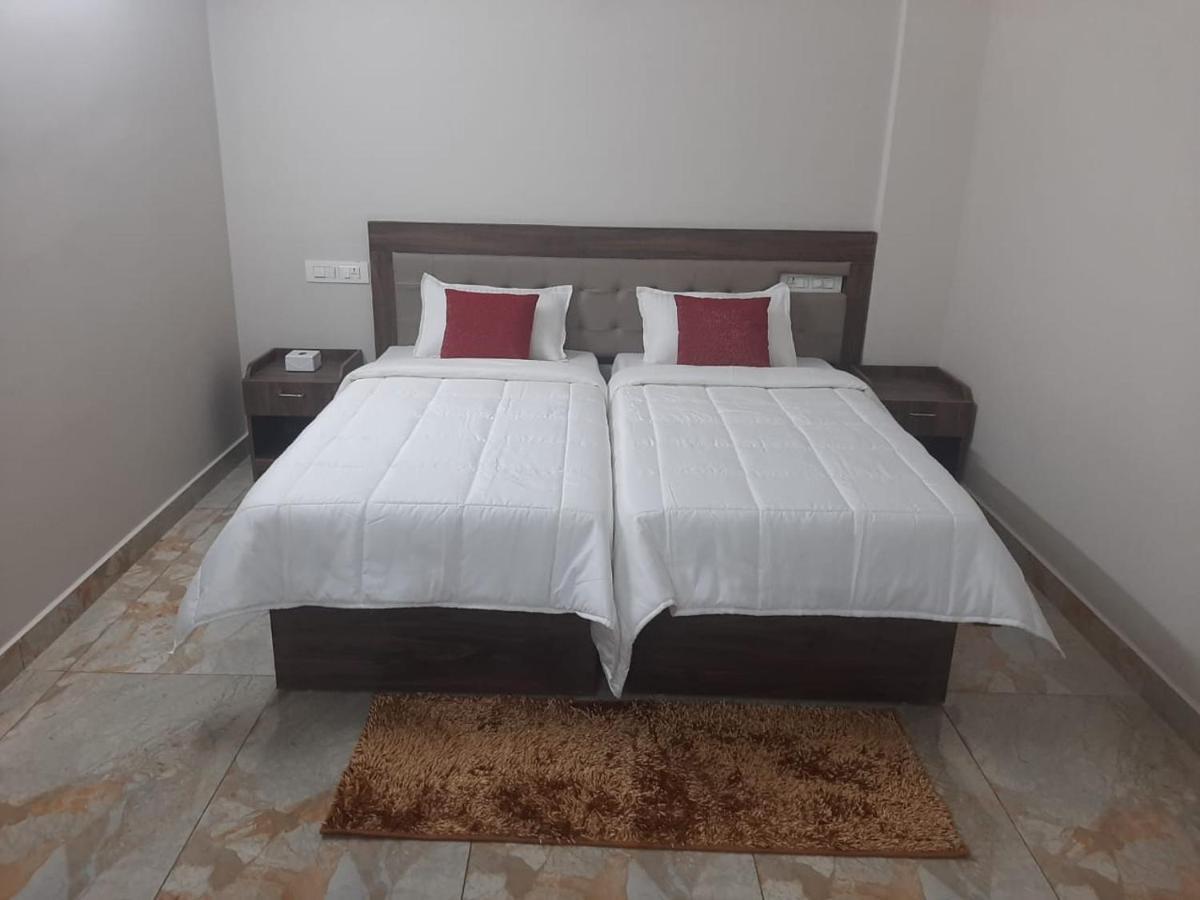 Oryx Homes Kochi Bagian luar foto