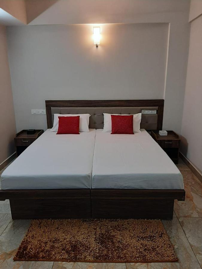 Oryx Homes Kochi Bagian luar foto