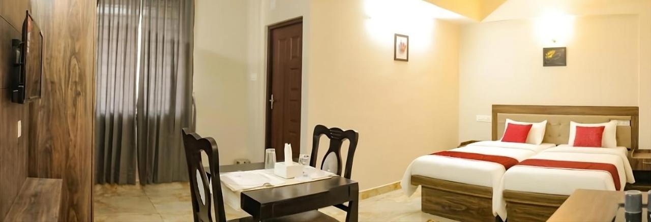 Oryx Homes Kochi Bagian luar foto